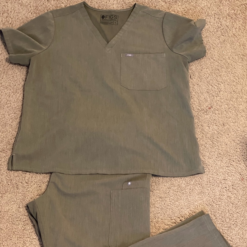 Figs scrubs Heather olive